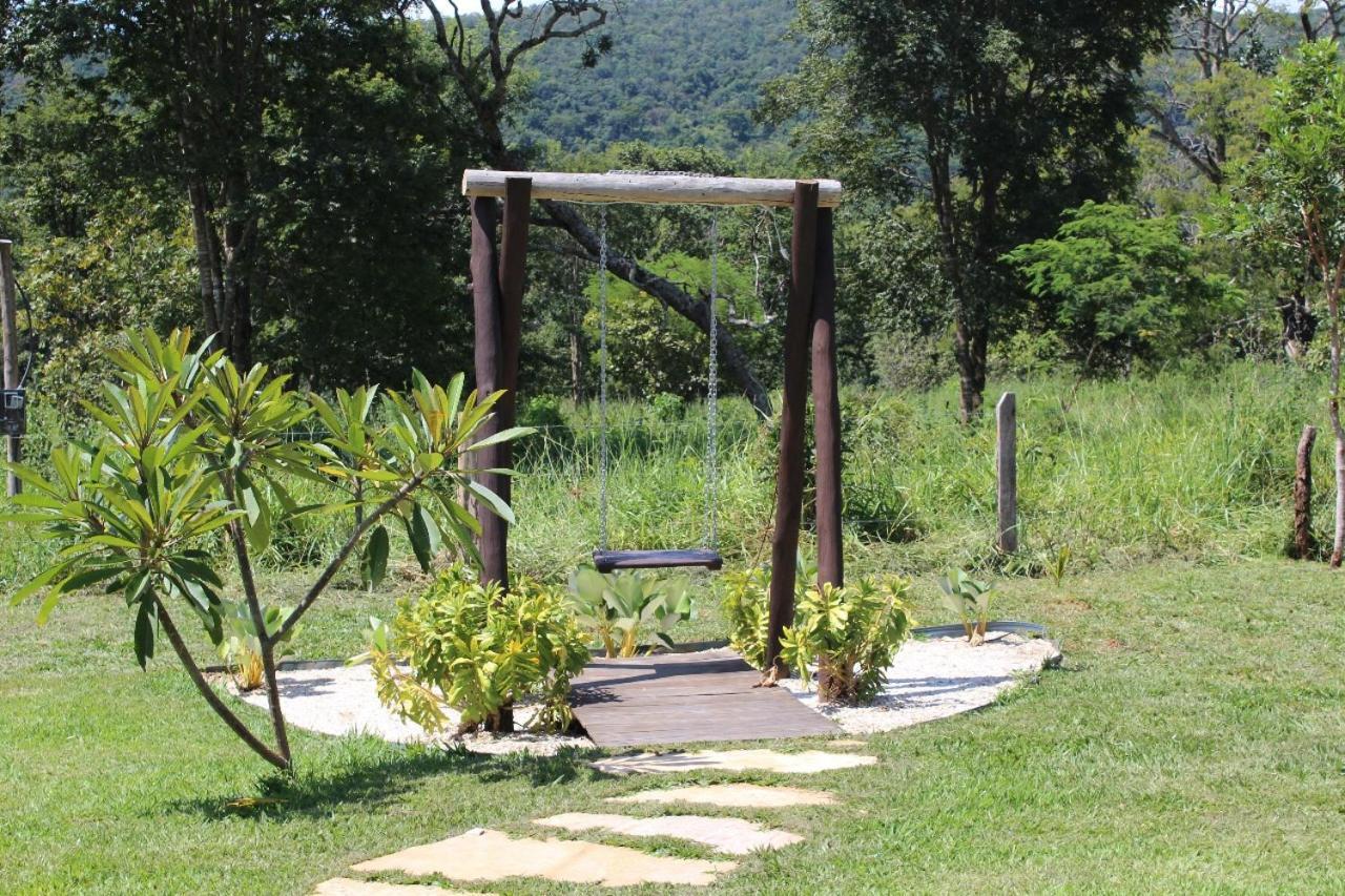 Chale Canto Da Mata Pirenopolis Exterior photo